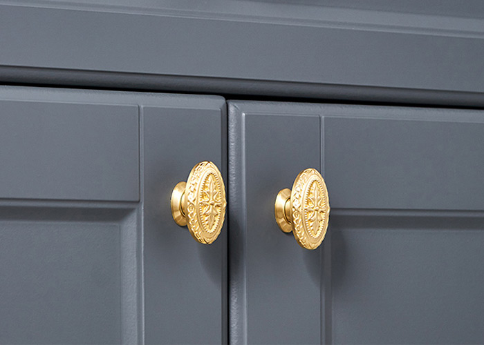 What Are Solid Brass Cabinet Handles?